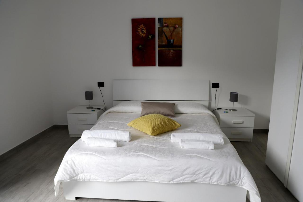 アックエドルチ Assabinirica Bed & Breakfast エクステリア 写真